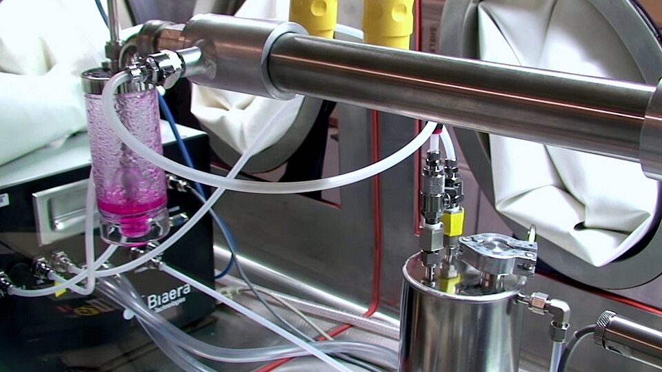 High-containment biosafety cabinet